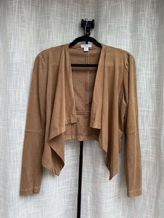 Katherine Barclay Jackets & Blazers - Katherine Barclay Camel Draped Open-Front Blazer
